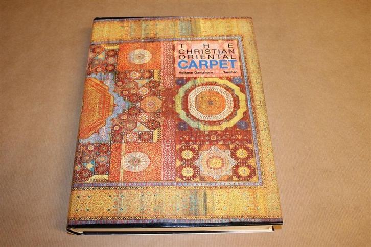 Dikke pil - The Christian Oriental Carpet, Antiek en Kunst, Antiek | Kleden en Textiel, Ophalen of Verzenden