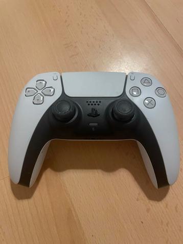 PlayStation 5 DualSense Controller beschikbaar voor biedingen