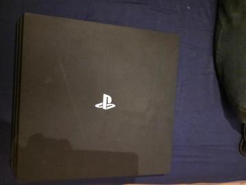 PlayStation 4 PRO en vele accessoires zie foto’s beschikbaar voor biedingen