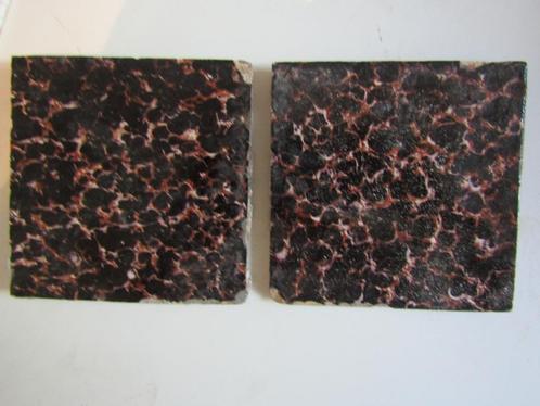 36 mooie donker getinte antieke schildpadtegels, Antiek en Kunst, Antiek | Wandborden en Tegels, Ophalen of Verzenden