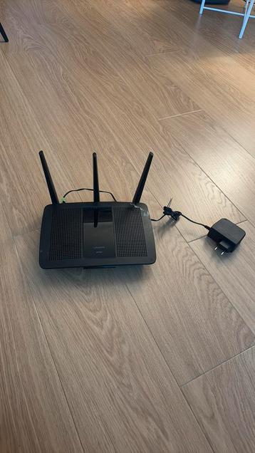 Linksys EA7500 router beschikbaar voor biedingen
