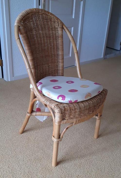 Rotan of rieten stoel, Huis en Inrichting, Stoelen, Zo goed als nieuw, Eén, Riet of Rotan, Bruin, Ophalen of Verzenden