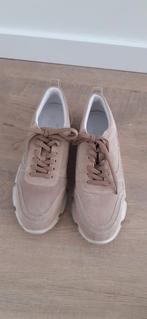 Nieuwe schoenen van Human Nature maat 40, Beige, Nieuw, Ophalen of Verzenden, Sneakers of Gympen