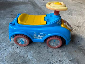 Blauwe Loopauto voor de Kleintjes beschikbaar voor biedingen