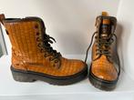 Mustang veterboots met croco-reliëf, Geel, Lage of Enkellaarzen, Ophalen of Verzenden, Zo goed als nieuw
