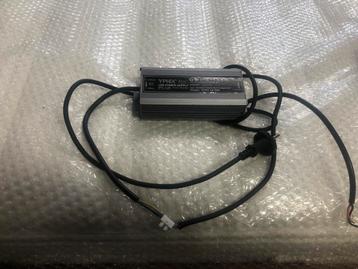 YPHIX LED Power Supply 12VDC 5A 60W beschikbaar voor biedingen