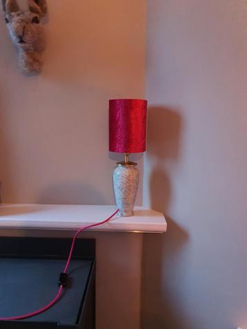 Tafellamp fuchsia roze, West Germany, Madame Garage stijl