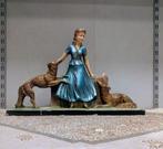 Art Deco Beeldje Vrouw met Windhonden, Antiek en Kunst, Ophalen of Verzenden