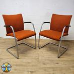 2 oranje stoffen kantoor stoelen (buizenframe) (bezorgd) Car, Twee, Overige kleuren, ., Ophalen of Verzenden