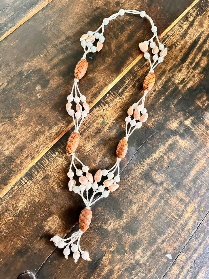 Schelpen Bruidshalsketting Congo 1950 collectie Antropoloog, Antiek en Kunst, Kunst | Niet-Westerse kunst, Ophalen of Verzenden