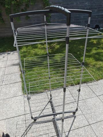 Droogrek. Ruimtebesparend & Praktisch beschikbaar voor biedingen