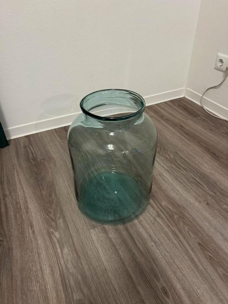 Vaas blauwe gloed, Huis en Inrichting, Woonaccessoires | Vazen, Nieuw, Blauw, 50 tot 75 cm, Glas, Ophalen
