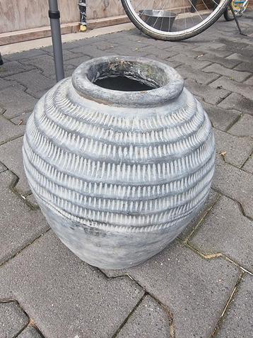 Vaas/pot voor droogbloemen  beschikbaar voor biedingen