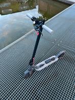 E step, Fietsen en Brommers, Steps, Ophalen of Verzenden, Zo goed als nieuw, Elektrische step (E-scooter)