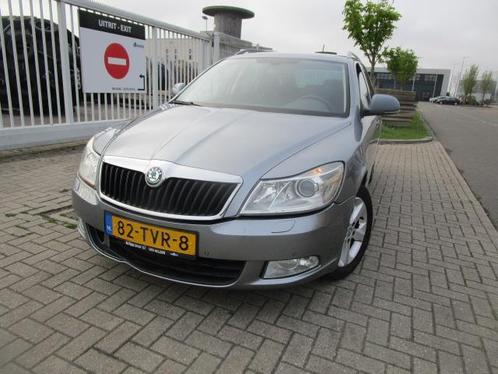 Skoda Octavia Combi 1.4 TSI Greentech Elegance Business Line, Auto's, Skoda, Particulier, Te koop, Octavia, ABS, Airbags, Airconditioning