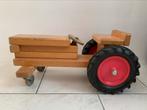 Vintage houten tractor groot (57 cm) met aanhangwagens, Kinderen en Baby's, Speelgoed | Houten speelgoed, Gebruikt, Ophalen