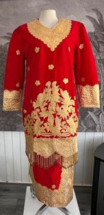 Set Indonesische kleding rood goud s/m, Maat 38/40 (M), Overige typen, Ophalen of Verzenden, Zo goed als nieuw
