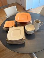 Todo Mundo servies hand painted, Ophalen