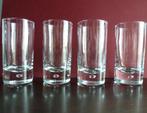 4 glazen shot / borrelglaasjes  mooie bel in perfecte staat!, Verzamelen, Glas en Borrelglaasjes, Ophalen of Verzenden, Zo goed als nieuw