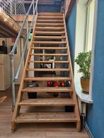 Houten trap met railing, Doe-het-zelf en Verbouw, Ladders en Trappen, Ophalen of Verzenden, Gebruikt, Trap, Minder dan 2 meter