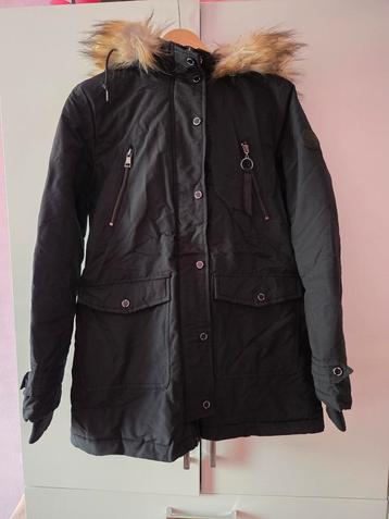 Lekkere winterjas maat 38 van Clockhouse beschikbaar voor biedingen