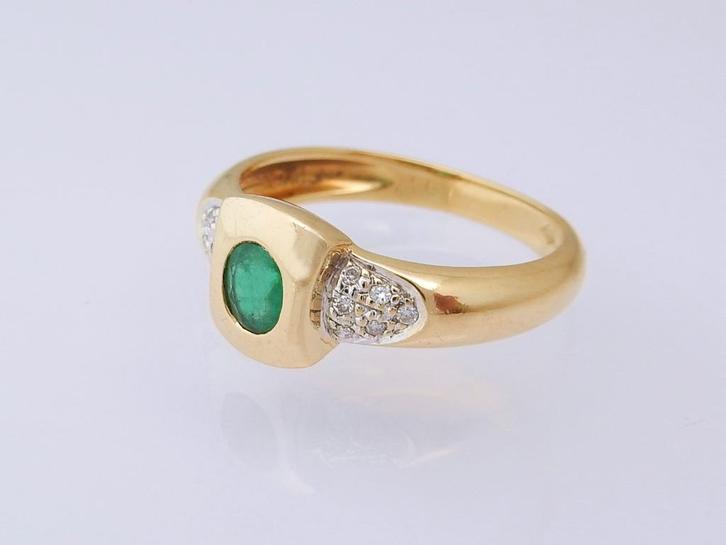 18 karaat Gouden Ring Damesring 12 Diamanten en Smaragd, Sieraden, Tassen en Uiterlijk, Ringen, Nieuw, Dame, 17 tot 18, Goud, Goud