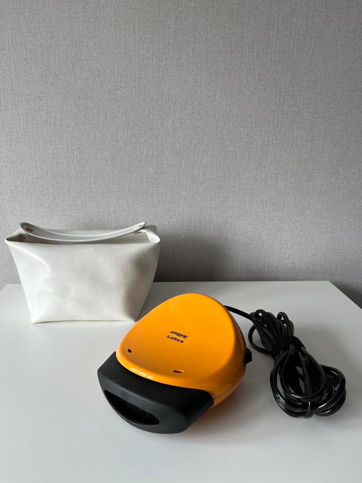 Te koop: vintage design haardroger Krups 466 Solitair, Witgoed en Apparatuur, Persoonlijke-verzorgingsapparatuur, Zo goed als nieuw
