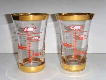 Vintage Set van twee dames/heren spaarvarken wijnglaasjes. beschikbaar voor biedingen
