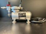 Airbrush compressor, Ophalen of Verzenden, Zo goed als nieuw, Groter dan 1:32