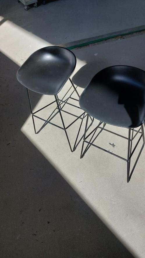 te koop 2 barkrukken Hay About a stool black, Huis en Inrichting, Barkrukken, Gebruikt, 2 krukken, Ophalen