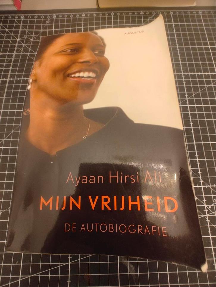 Ayaan Hirsi Ali - Mijn Vrijheid (Autobiografie), Boeken, Biografieën, Gelezen, Politiek, Ophalen of Verzenden