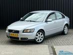Volvo S40 2.4i Momentum, Auto's, Volvo, Voorwielaandrijving, 65 €/maand, Gebruikt, 700 kg