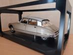 Citroën DS 23 Pallas 1972 in Sable Metallic van Norev 1:18, Auto, Norev, Ophalen of Verzenden, Norev