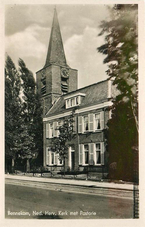 (387-208-039) Bennekom Kerk met Pastorie, Verzamelen, Ansichtkaarten | Nederland, Gelderland, Verzenden