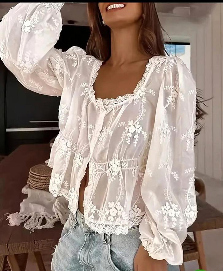 frans kanten vintage blouse broderie offwhite 38 40, Kleding | Dames, Blouses en Tunieken, Ophalen of Verzenden