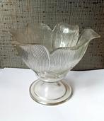 mooie oude glazen schaaltje op voet, Antiek en Kunst, Antiek | Glas en Kristal, Ophalen of Verzenden