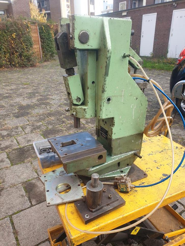 PNEUMATISCHE PERS 8 TON, Doe-het-zelf en Verbouw, Gereedschap | Overige machines, Nieuw, Ophalen
