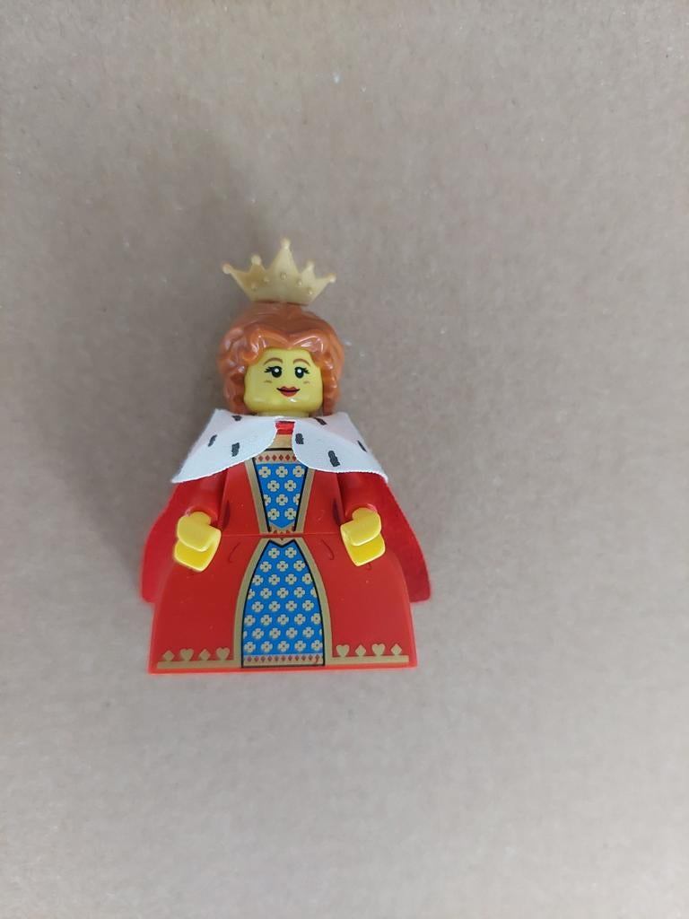 Gezocht: Lego cmf minifiguren om te ruilen., Kinderen en Baby's, Speelgoed | Duplo en Lego, Ophalen
