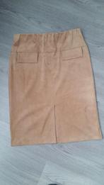 Nog nieuw beige rok zacht materiaal mt 40, Nieuw, Beige, Maat 38/40 (M), Ophalen of Verzenden