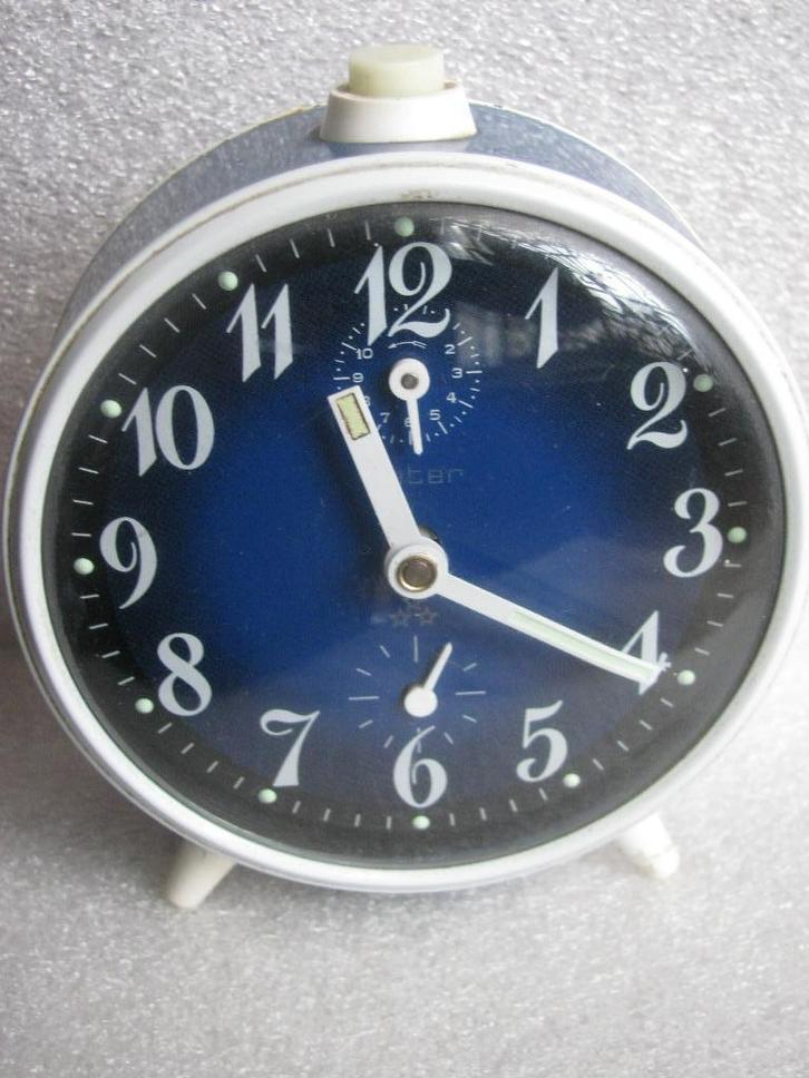 Vintage Wekker - Wijzerplaat Donker Blauw / PETER Germany, Antiek en Kunst, Curiosa en Brocante, Verzenden