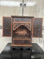 India handbeschilderd klein altaar sieraden kastje Indiase, Verburgt Vintage, Gebruikt, Ophalen of Verzenden, https://verburgtvintage.nl/#contact