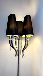 Design lamp. Staande lamp. Vloerlamp. Zwart zilver., Huis en Inrichting, Lampen | Vloerlampen, Ophalen, Zo goed als nieuw, Metaal
