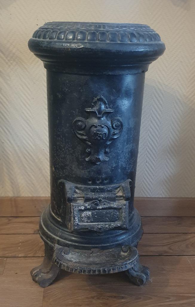 Antiek Franse pot kachel, Huis en Inrichting, Kachels, Gebruikt, Vrijstaand, Houtkachel, Hout, Ophalen