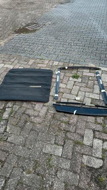 Vouwdak kever beschikbaar voor biedingen