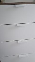 White, practical and comfortable wardrobe with four drawers, Ophalen, Gebruikt, Minder dan 100 cm, 25 tot 50 cm