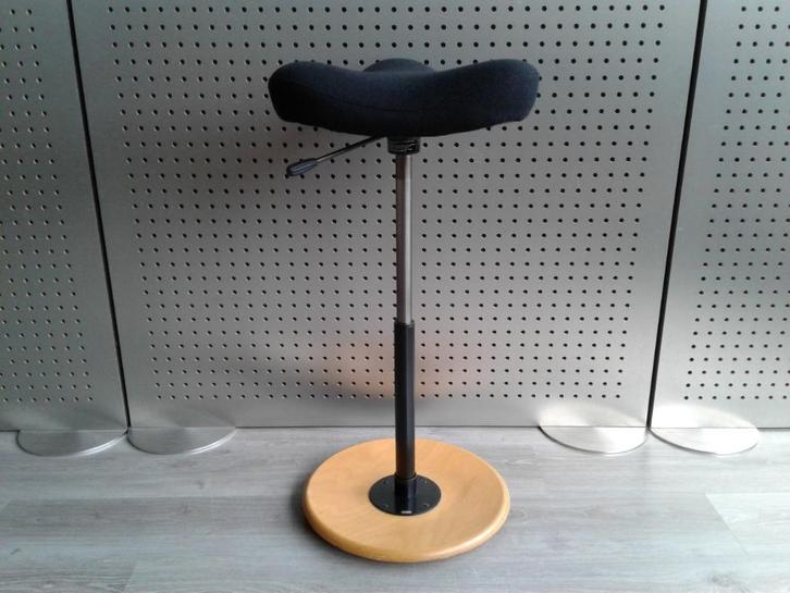 Stokke (Variér) Move (Medium) (Zwart), Zeer Mooi!, Huis en Inrichting, Bureaustoelen, Gebruikt, Bureaukruk, Zwart, Ergonomisch