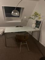 IKEA glazen tafel , izgs, Huis en Inrichting, Tafels | Eettafels, Ophalen, 50 tot 100 cm, Zo goed als nieuw, Vijf personen of meer