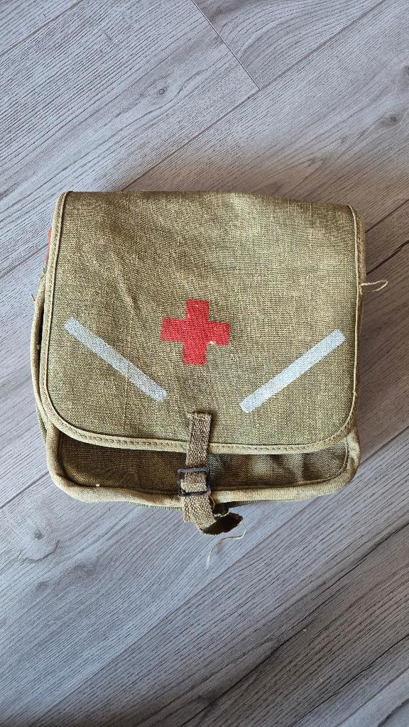Medic bag, Verzamelen, Militaria | Tweede Wereldoorlog, Nederland, Ophalen of Verzenden