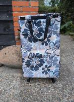 Koeltas op wieltjes, opvouwbaar, Ophalen of Verzenden, 30 cm of meer, Wieltjes
