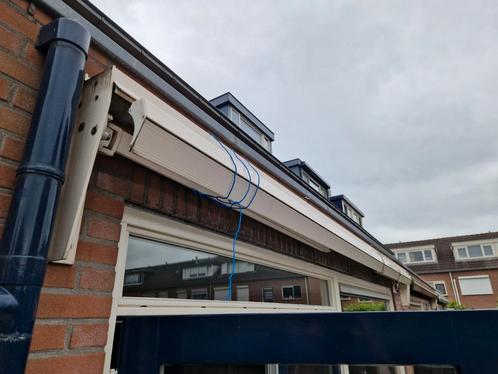 Kapot knikarm systeem voor zonnescherm, Tuin en Terras, Zonneschermen, Gebruikt, Knikarmscherm, 150 tot 300 cm, 450 cm of meer